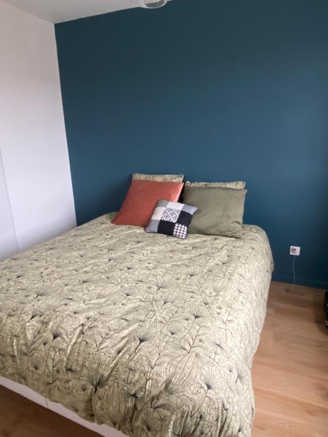 Ferienwohnung Au bonheur des Damiettes Montluçon Exterior foto